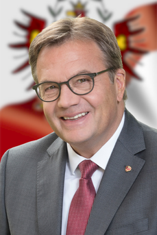 © Kammerlander Tanja Präsident Günther Platter